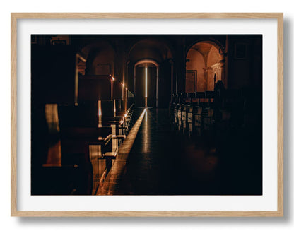 La luce entra
